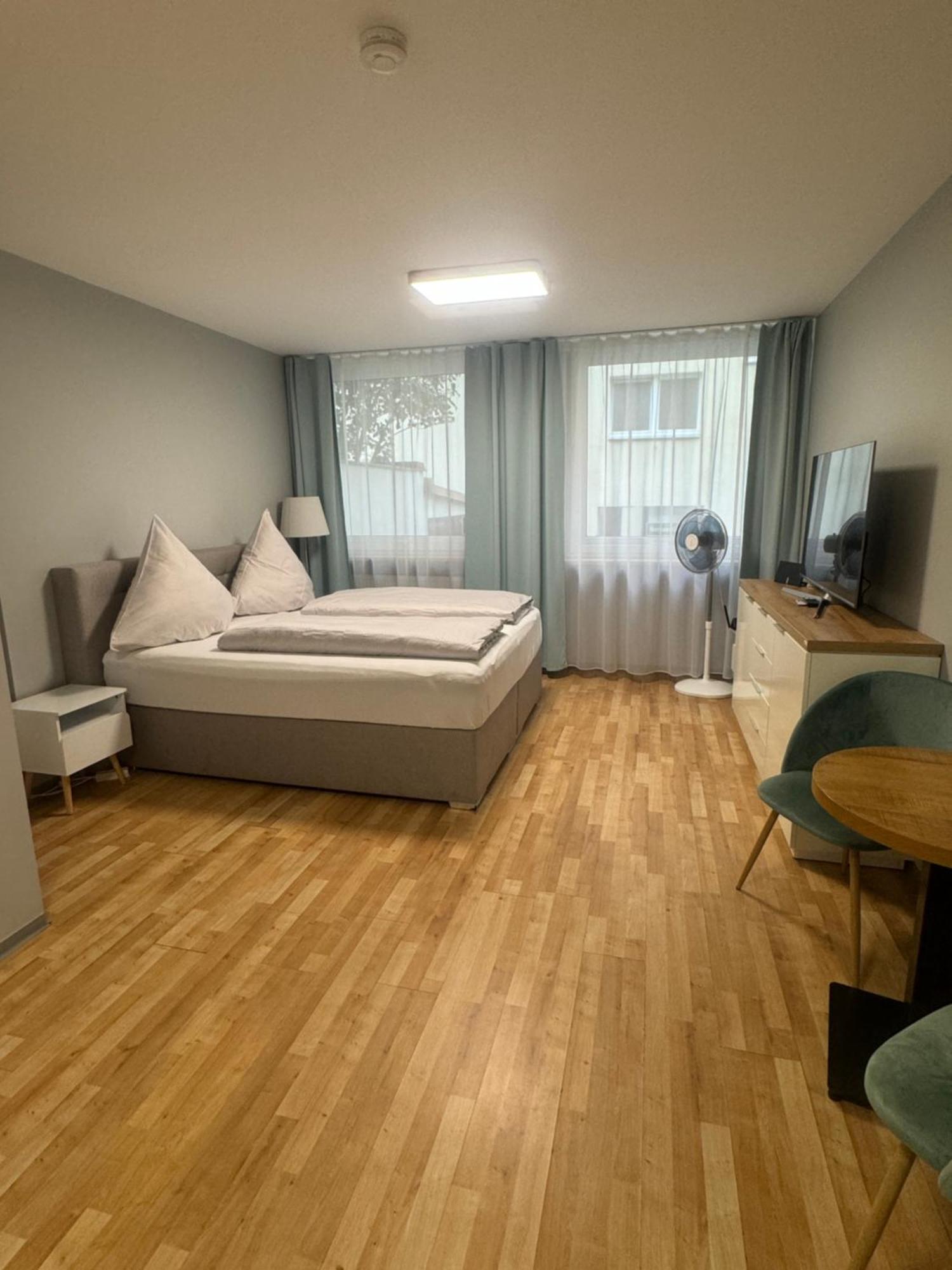 Studio Apartment Am Hauptbahnhof N2 Norymberga Zewnętrze zdjęcie